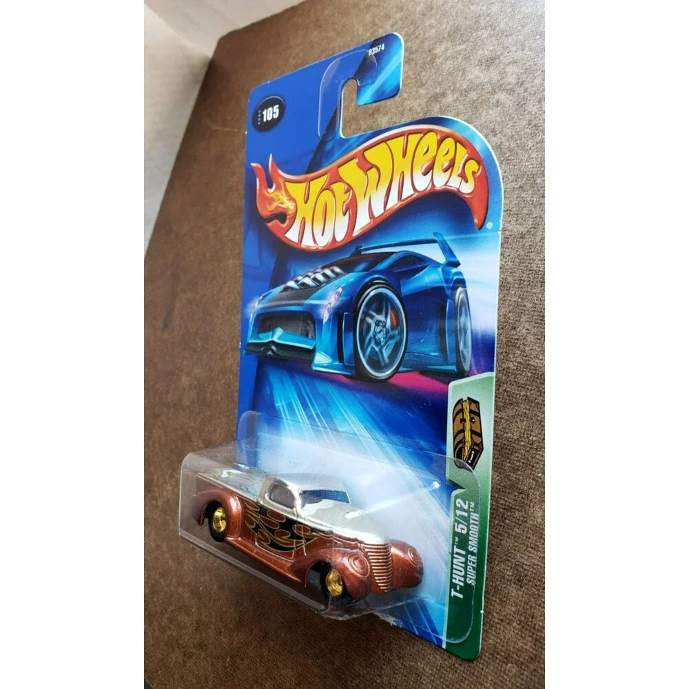 2004 Hot Wheels T-HUNT SUPER SMOOTH Truck Copper Gold TREASURE HUNT 105 GOLD RR!